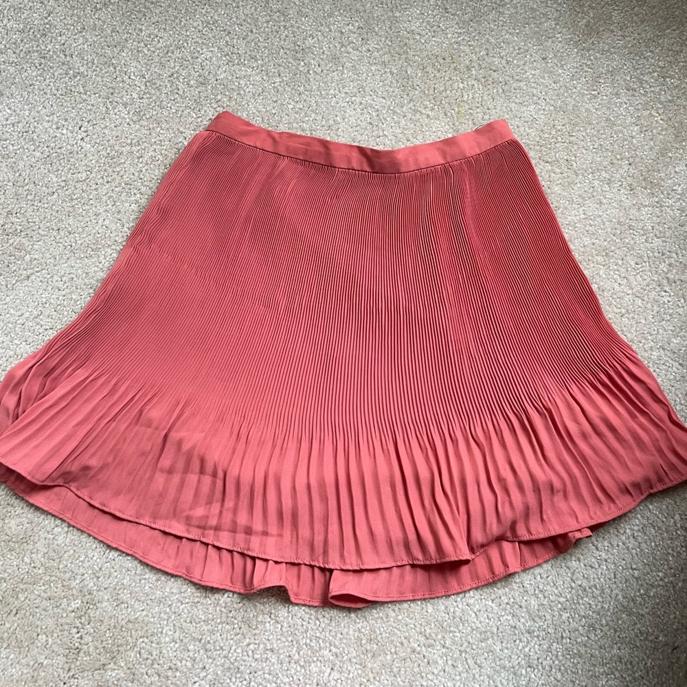 Lulus pleated mini skirt